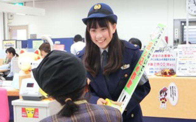 イベントに参加する声優の写真